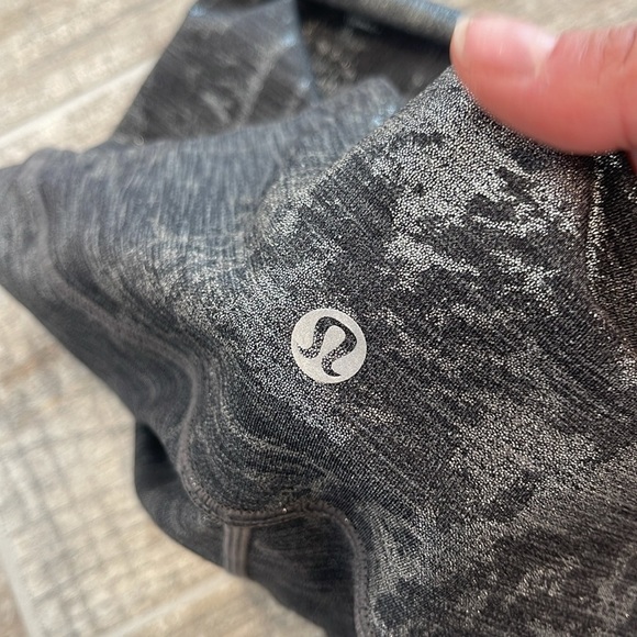 Lululemon Wunder Under Hi-Rise Tight Brindle Foil Size 4 Gray Silver Luxtreme - Picture 2 of 7